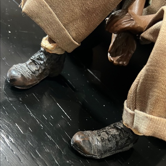 Uncle Leon DADDY LONG LEGGS in Plaid Shirt and Brown Pants Figurine - Picture 7 of 9